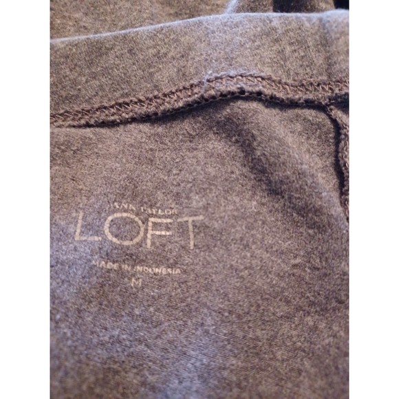 Ann Taylor Loft lot of 2 pair leggings. Sz. M. Ankle length and Capri length. - Picture 5 of 8